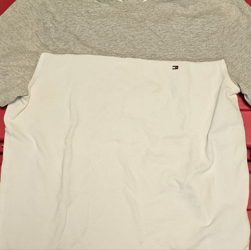 Gray/White Tommy Hilfiger T-shirt